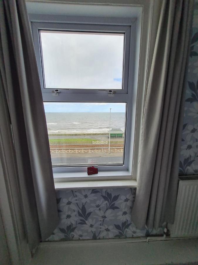 Queens Plaza Hotel Blackpool Exterior foto